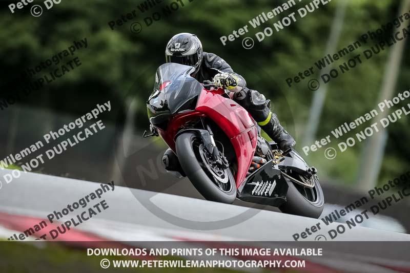 PJM Photography;anglesey;brands hatch;cadwell park;croft;donington park;enduro digital images;event digital images;eventdigitalimages;mallory;no limits;oulton park;peter wileman photography;racing digital images;silverstone;snetterton;trackday digital images;trackday photos;vmcc banbury run;welsh 2 day enduro